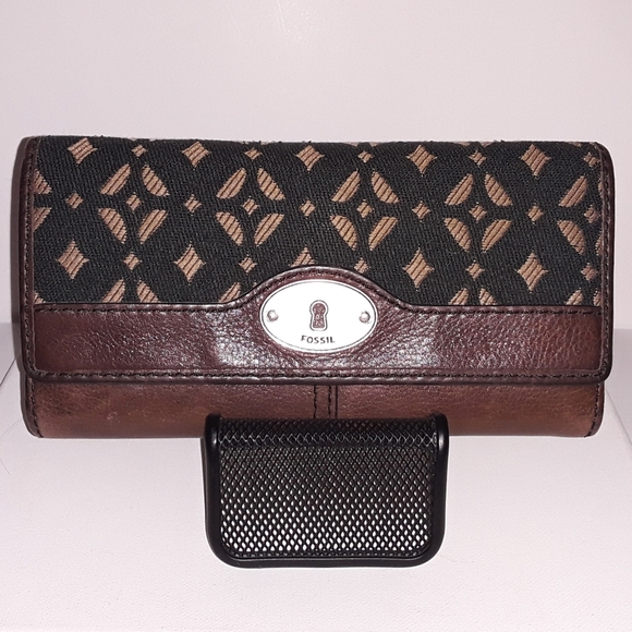 Fossil Leather & Canvas Trifold Wallet - EUC - Picture 1 of 7